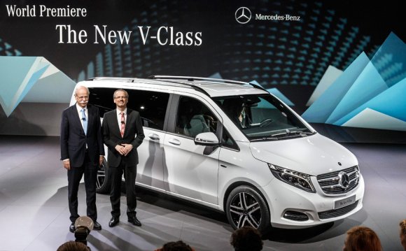Mercedes Benz minivan 2015