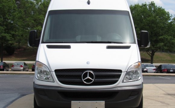 2010 Mercedes-Benz Sprinter 2500